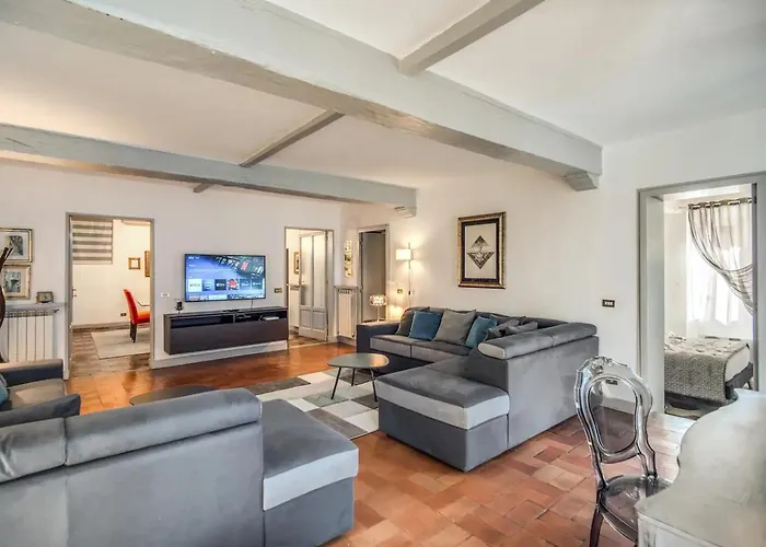 Navona, 3 Bedrooms, Unique And Spectacular View * Рим