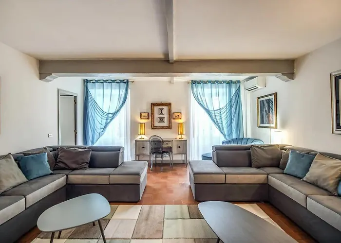Navona, 3 Bedrooms, Unique And Spectacular View Апартаменты *